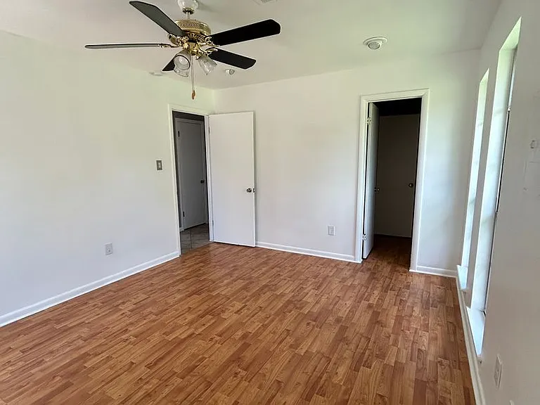 2717 NW Central Dr — Photo 20