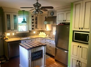 77 Phebe St, Providence, RI 02908