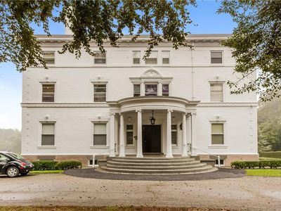 519 Bellevue Ave #1N, Newport, RI, 02840