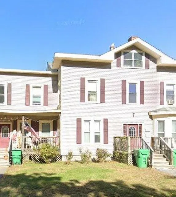 138 Water St #2-L