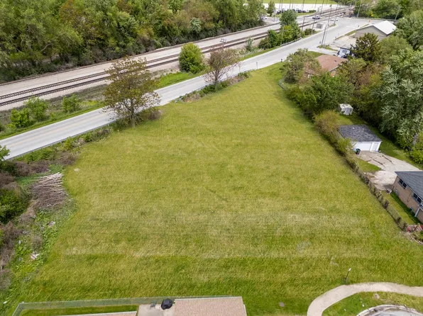 13977 Kedzie Ave, Blue Island, IL 60406