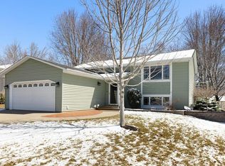 7705 Jasmine Ave S, Cottage Grove, MN 55016