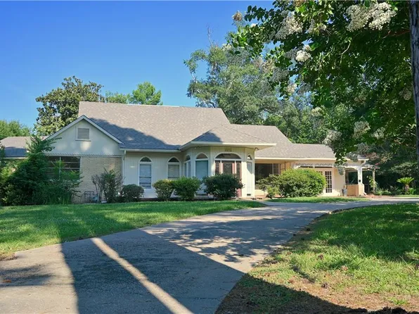 1376 Highway 452, Marksville, LA 71351