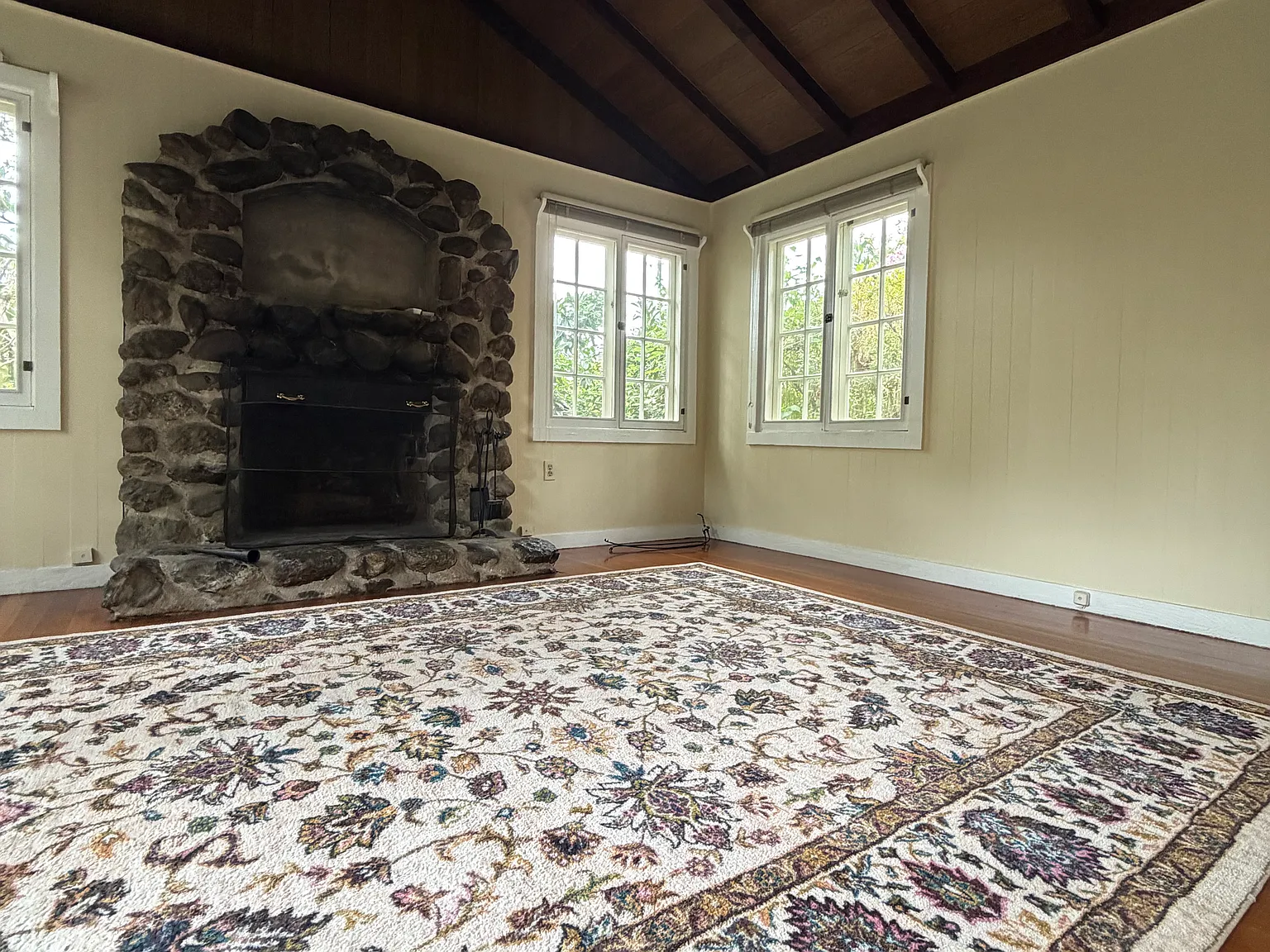 1 bed, 448 sqft, $3,000 — Photo 3