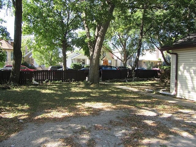 2nd image of 3919 N Osceola Ave