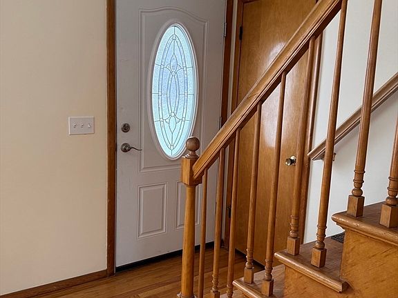 2nd image of 41 Imperial Ave