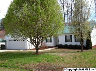 102 Mungenast Ln, New Hope, AL 35760
