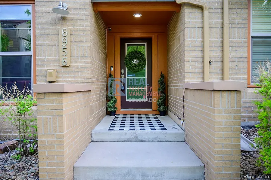Stunning townhouse in the Heart of Belmar with Amazing Private Roof Top Deck with Peek a Boo Down... — Photo 2