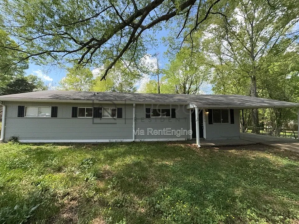 3341 Suncrest Dr