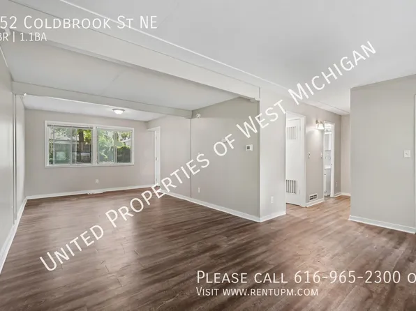 352 Coldbrook St NE, Grand Rapids, MI 49503
