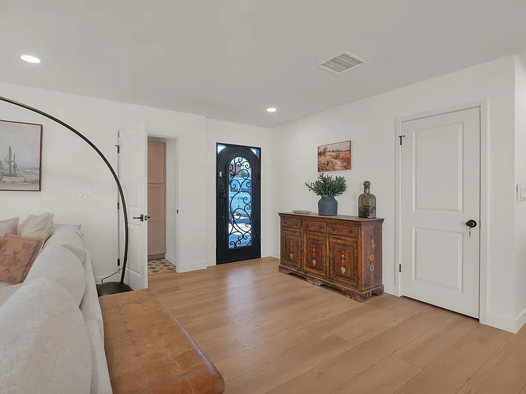 14623 N Winston Ln — Photo 6