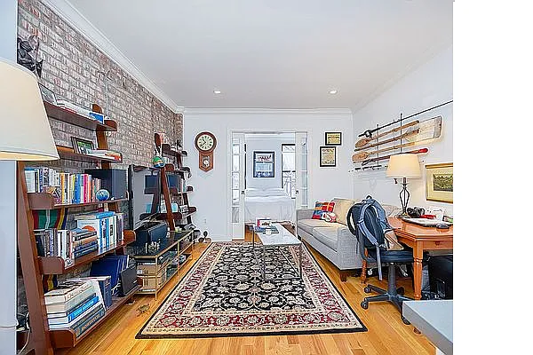 Rented by Living New York | media 11