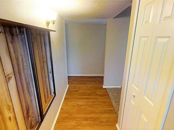 2nd image of 432 Solitude Dr