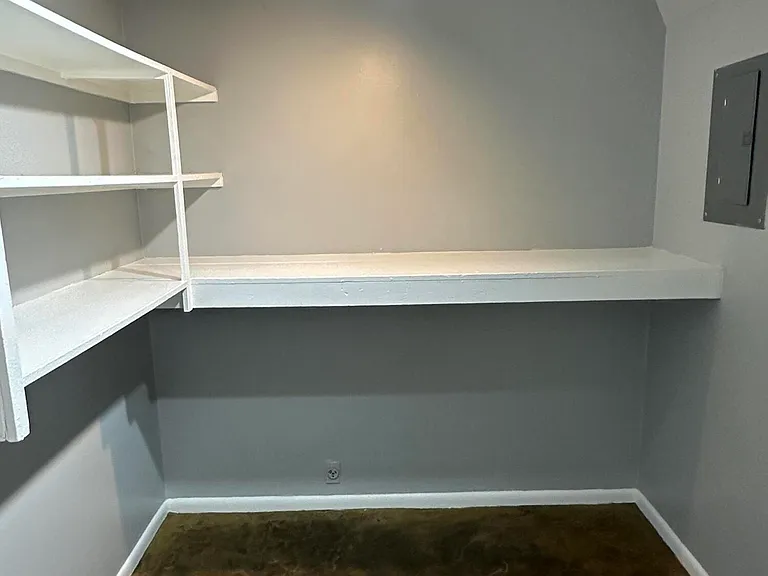 703 Wilkinson Blvd #4 — Photo 4