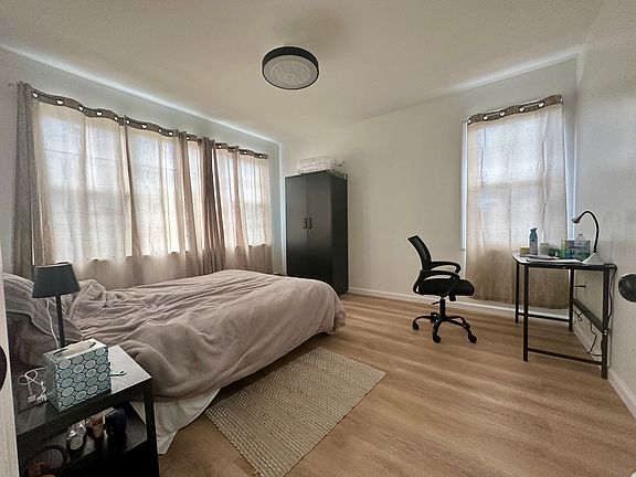 4th image of 158-16 99th St #1