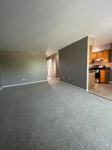 111 Pickwick Dr Photo 1