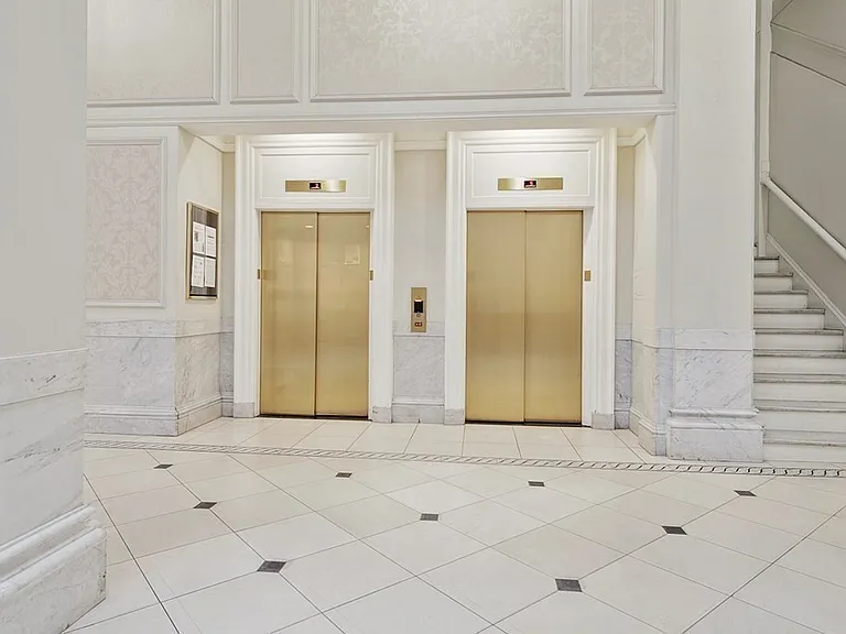 21 Beacon St #7L — Photo 7