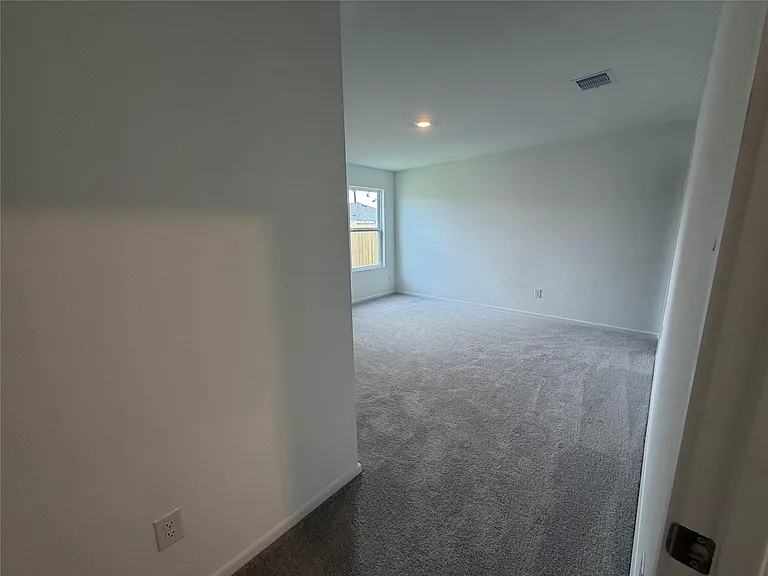 1531 Gardenia Grove Ln — Photo 7