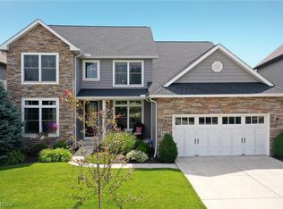 4121 Saint Theresa Blvd, Avon, OH 44011