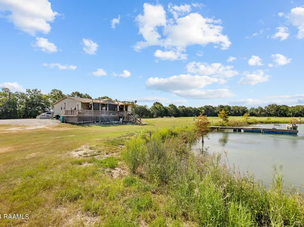 358 Melody Ln, Eunice, LA 70535