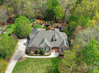 305 Caledonia Way, Waxhaw, NC 28173