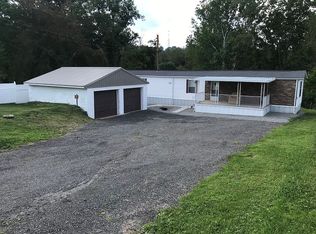 136 Trouttown Rd, Hunker, PA 15639