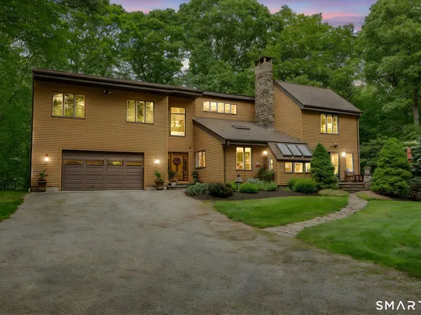 18 South Road, Bozrah, CT 06334