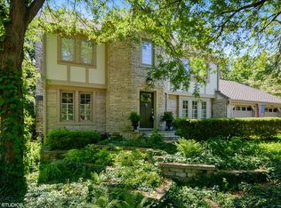 1664 White Pines Ct, Naperville, IL 60563