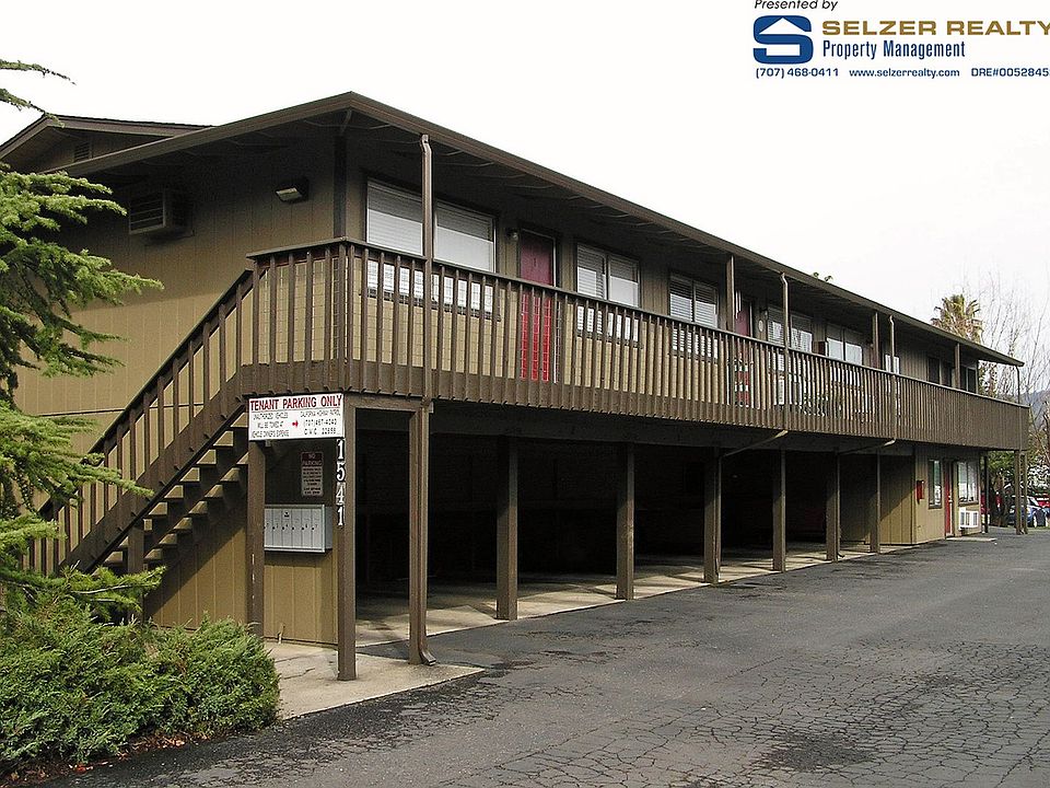 1st image of 1541 N Bush St APT 4