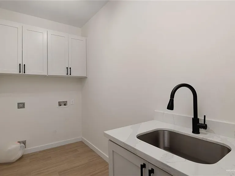 3600 S Peak Rd — Photo 11