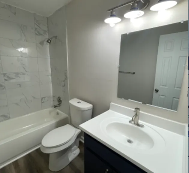 9245 Colony Dr NW #B — Photo 14