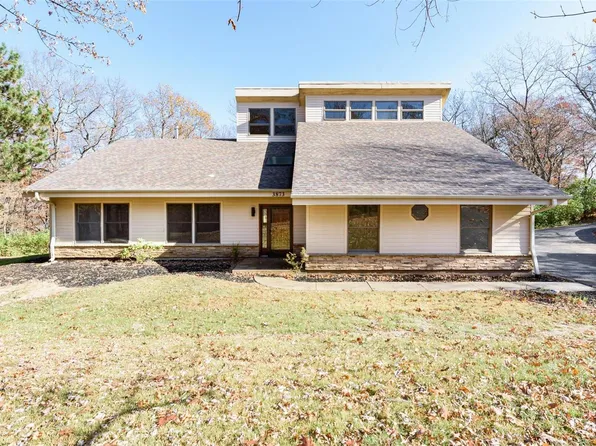 3873 Autumn View Dr, Arnold, MO 63010