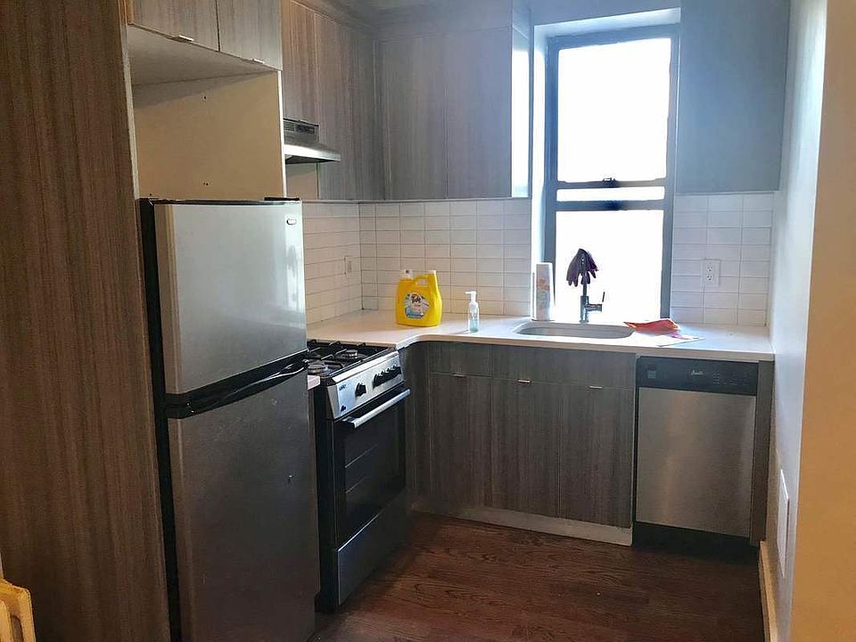 1st image of 531 E 22nd St APT 5C