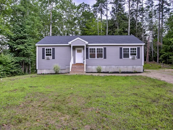 24 Mayfair Way, Waterboro, ME 04061