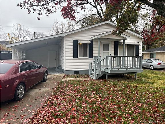 2nd image of 1740 Miami Ave