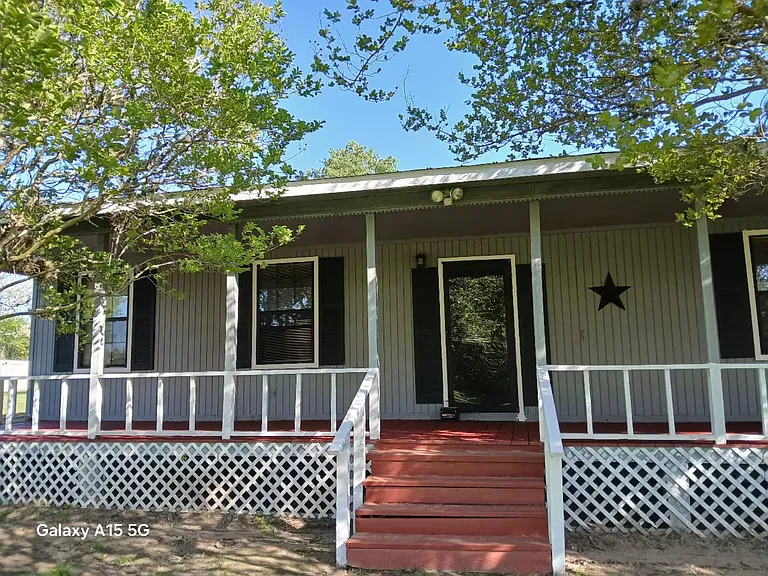 6092 FM 180 — Photo 1