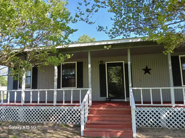 6092 Fm 180, Ledbetter, TX 78946