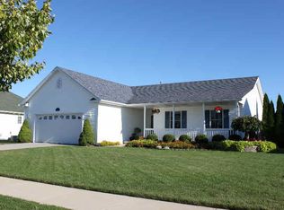 2228 Kara Dr, Bay City, MI 48706