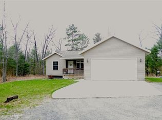 4656 W Bard Rd, Whitehall, MI 49461