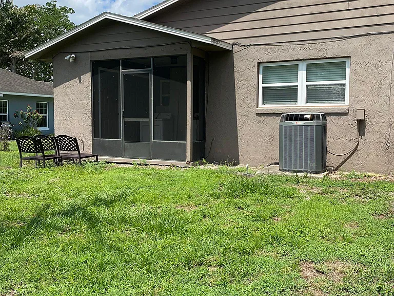 3137 Albin Ln — Photo 2
