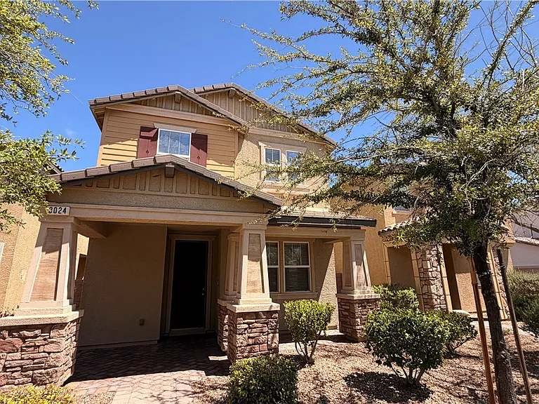 3024 Paladi Ave — Photo 2