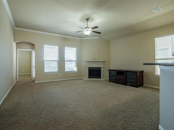 5th image of 3504 Twin Pines Dr
