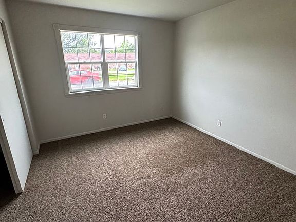 5th image of 4707 Furge Dr APT 2