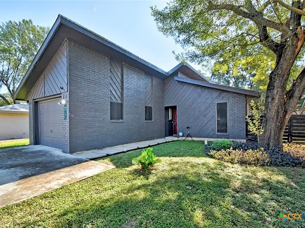 937 Sundance St, New Braunfels, TX 78130