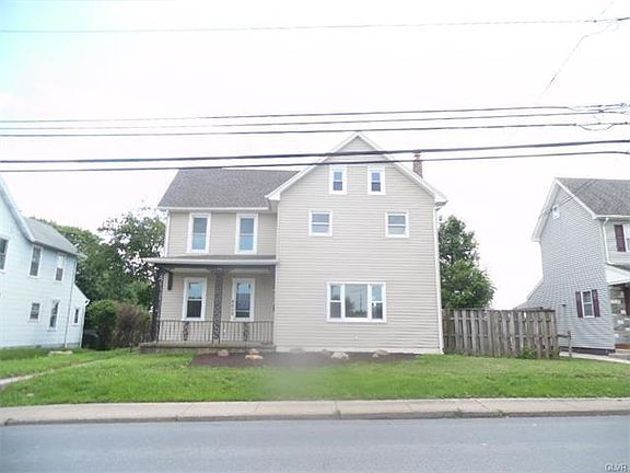 2nd image of 4628 Main St