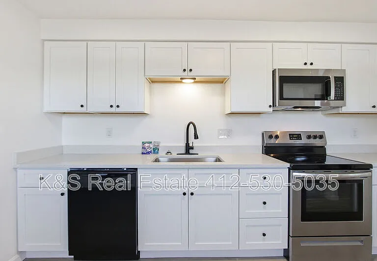 29 Janyce Dr — Photo 8