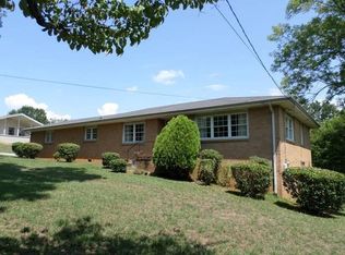 3310 Roberts Rd, Chattanooga, TN 37416