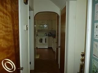 5th image of 42 Osage Cir