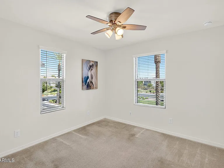 Guest Bedroom available for rent