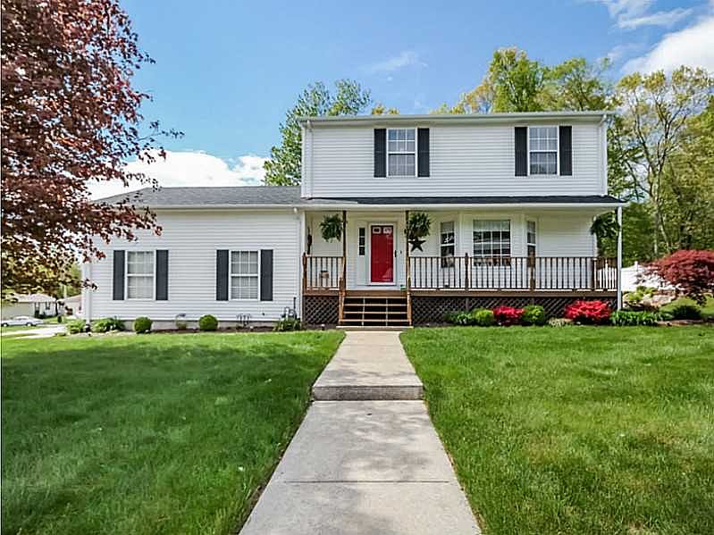 1st image of 46 Oak Hill Dr